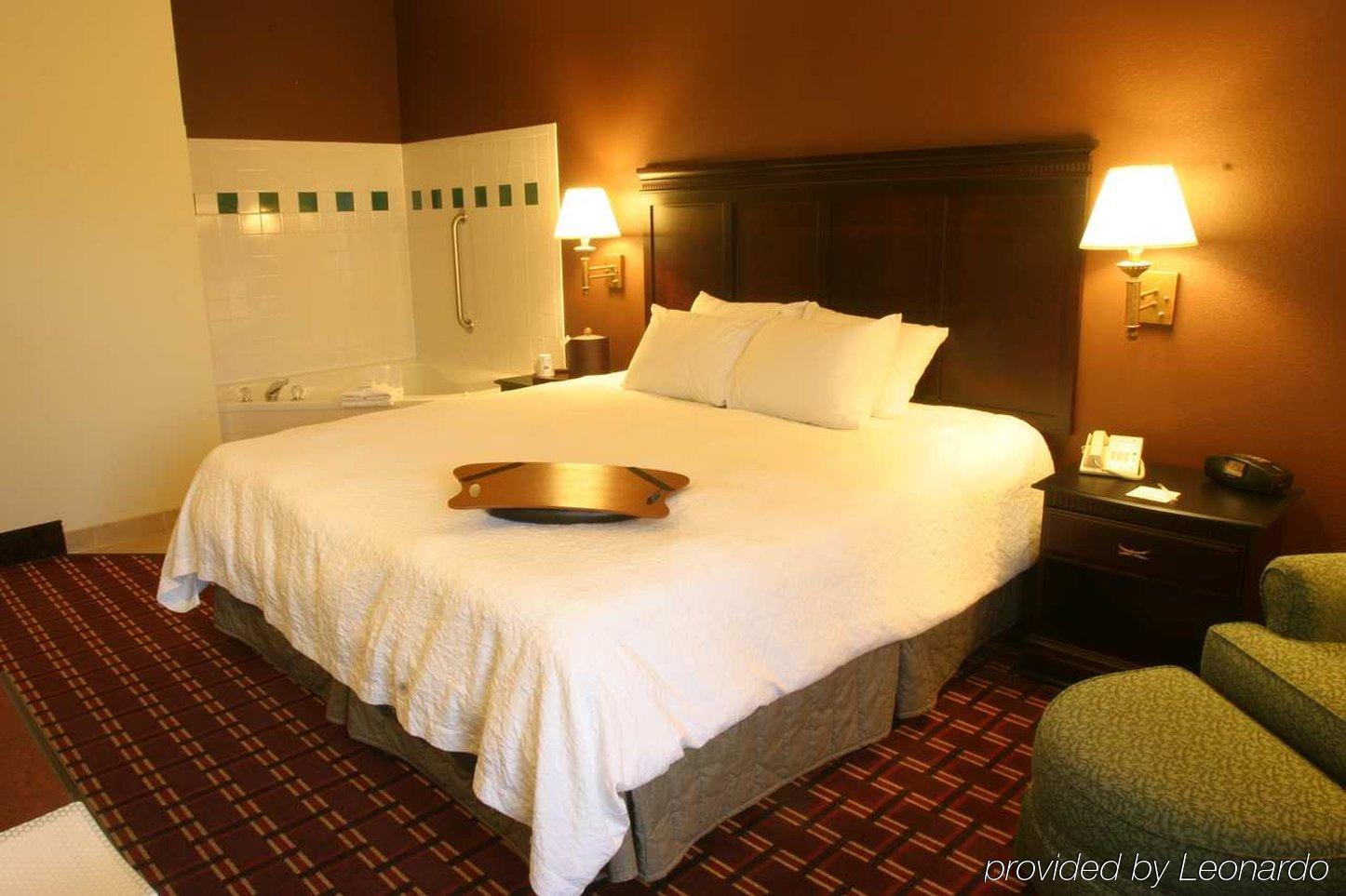 Hampton Inn Kansas City Blue Springs Exterior foto
